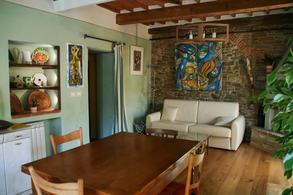 Residenza Fra Le Torri - Charme & Art Gallery Home Arezzo Quarto foto